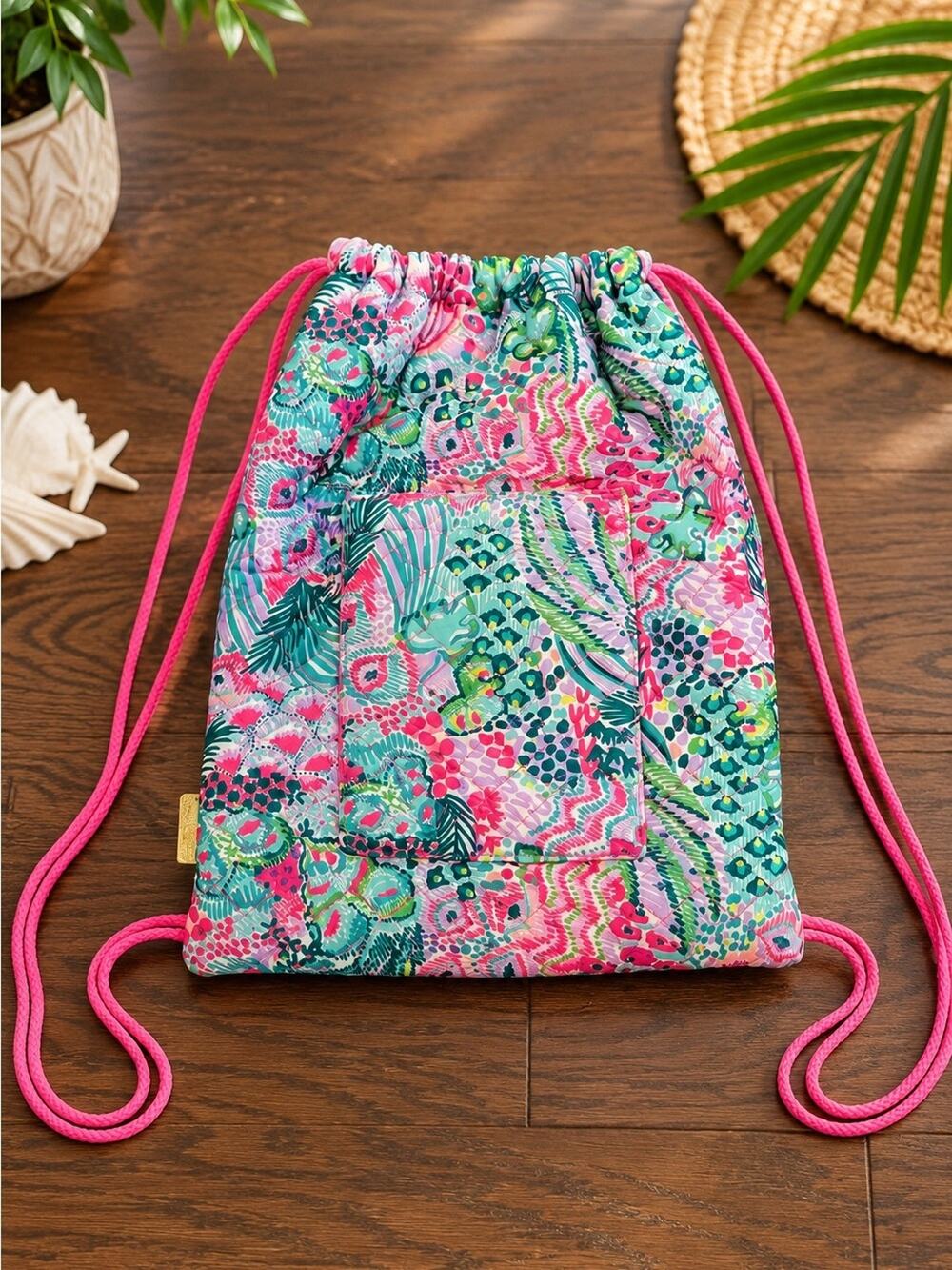 Lilly Pulitzer Banana Split Quilted Drawstring Backpack Pink Rope Straps Bag